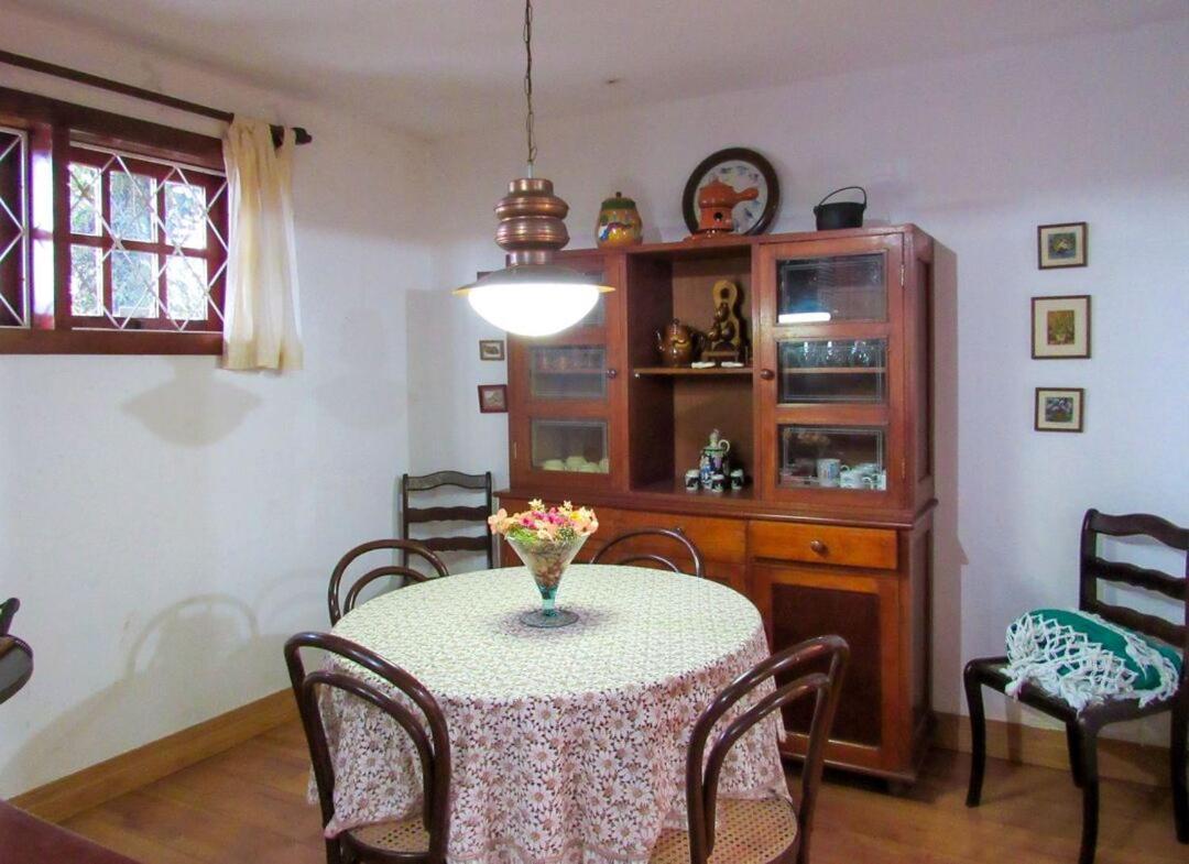 Chale Com Lareira E Wi-Fi Em Campos Do Jordao - Sp Villa Exterior photo