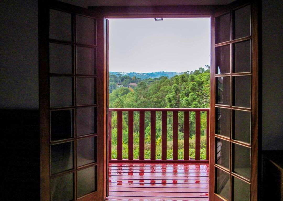 Chale Com Lareira E Wi-Fi Em Campos Do Jordao - Sp Villa Exterior photo