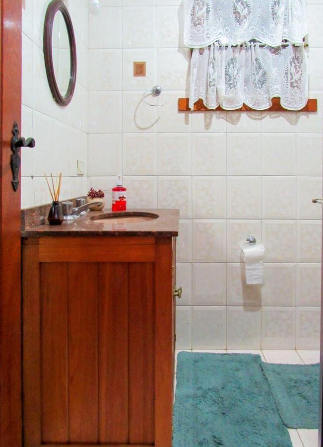 Chale Com Lareira E Wi-Fi Em Campos Do Jordao - Sp Villa Exterior photo