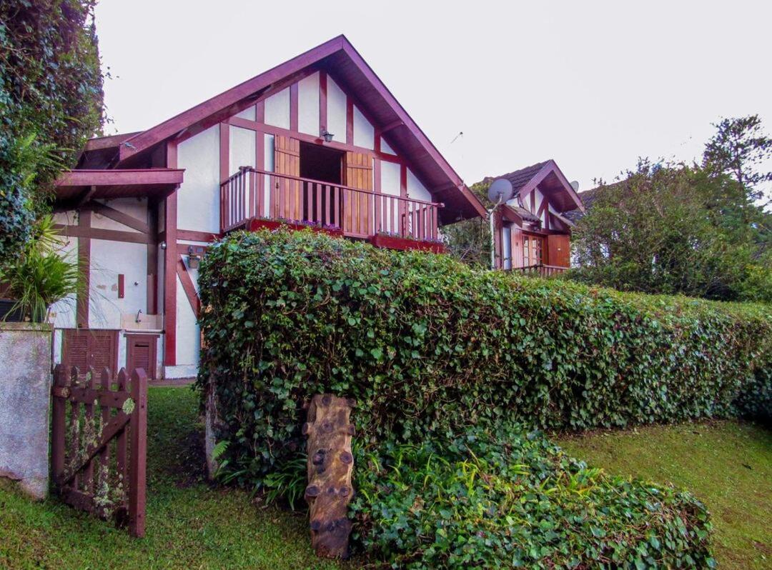 Chale Com Lareira E Wi-Fi Em Campos Do Jordao - Sp Villa Exterior photo